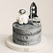 Uzay Temalı Astronot ve Roket Figürlü Pasta
