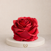Kırmızı Gül Motifli Özel Tasarım Pasta