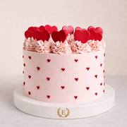 Kırmızı Kalp Motifli Pembe Pasta